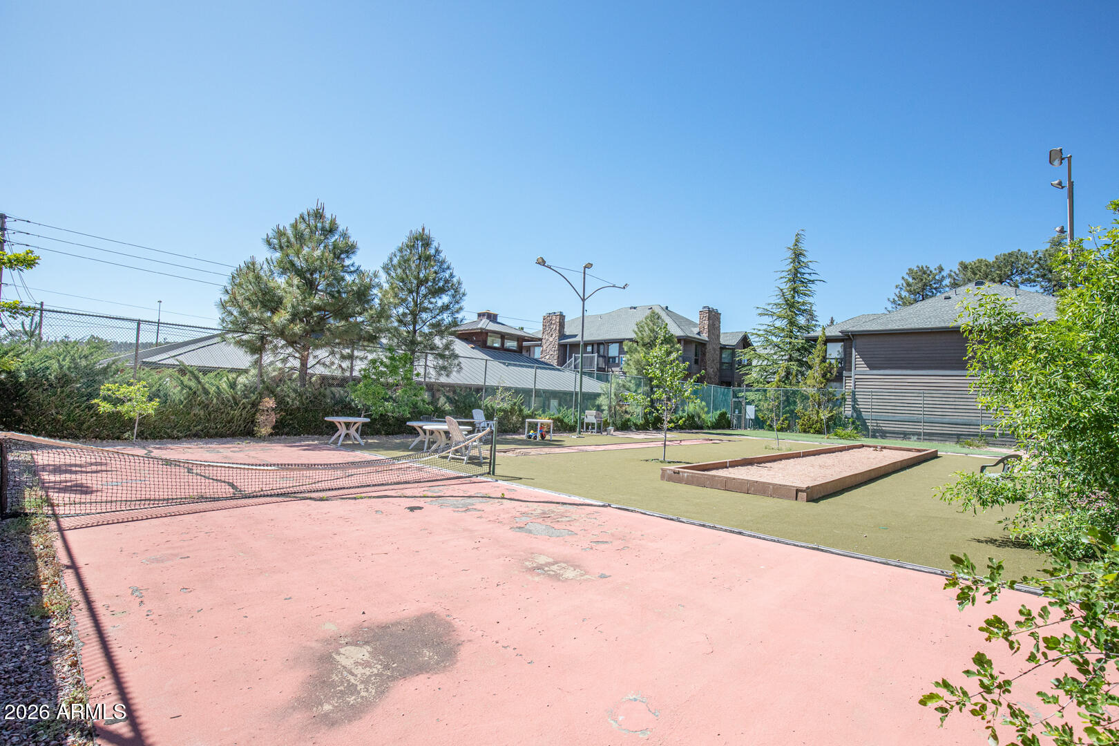 Four Seasons North - Residential