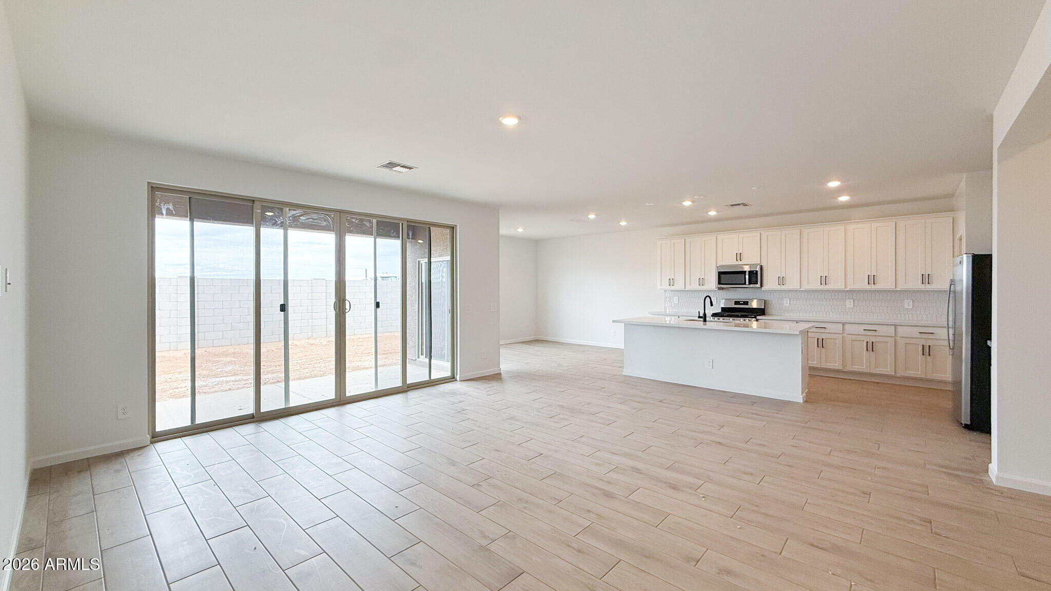 46992 W PECAN WOODS --