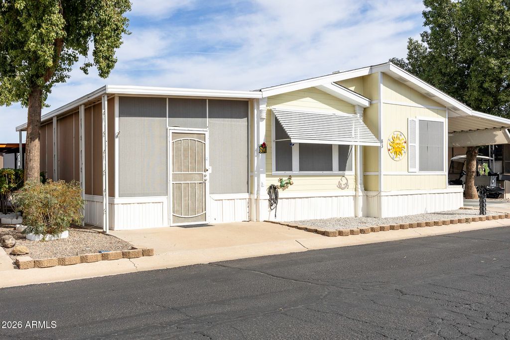 Photo of 426 W Cottonwood Lane #83, Casa Grande, AZ 85122 (MLS # 6985845)