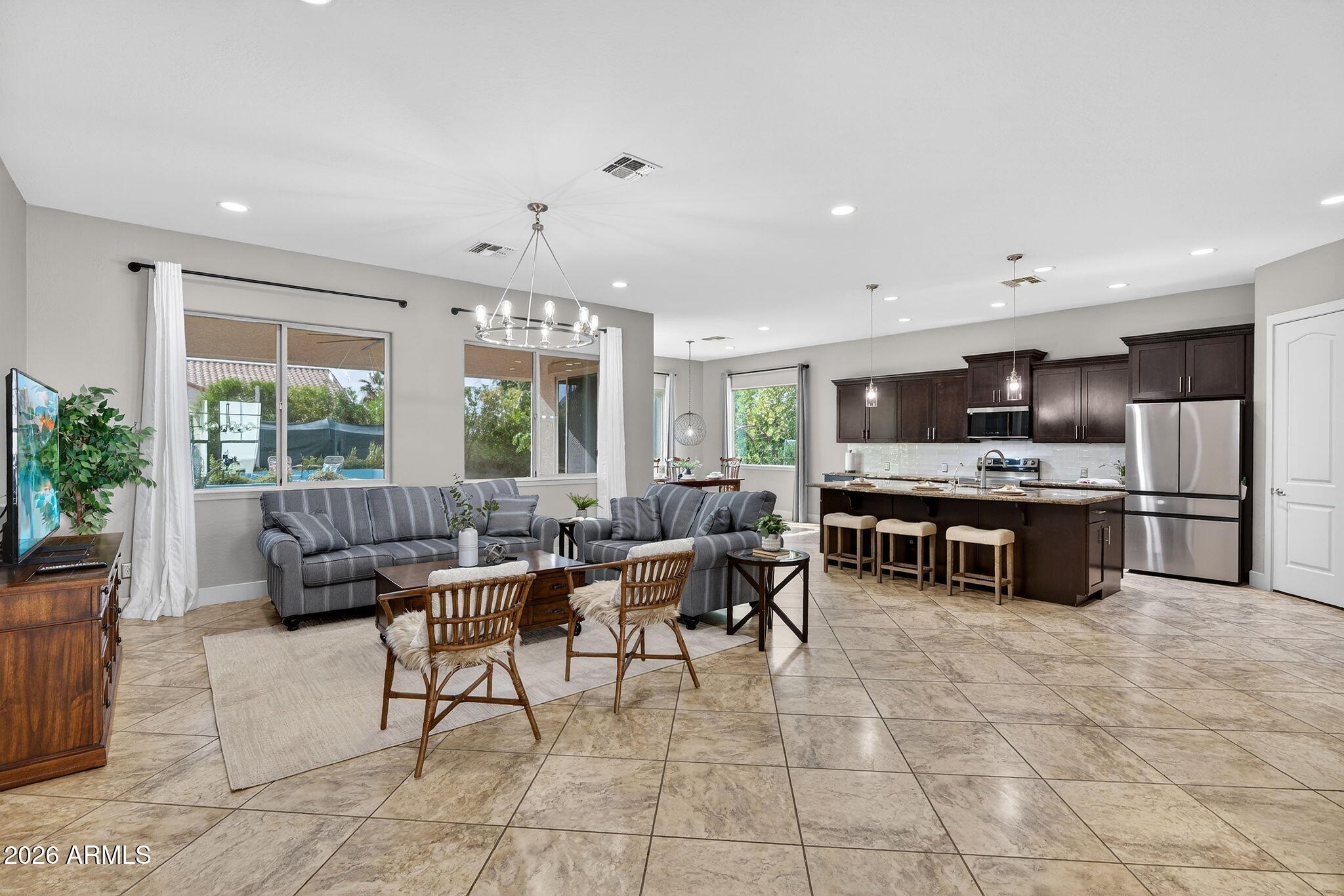 5182 S EMERALD Place