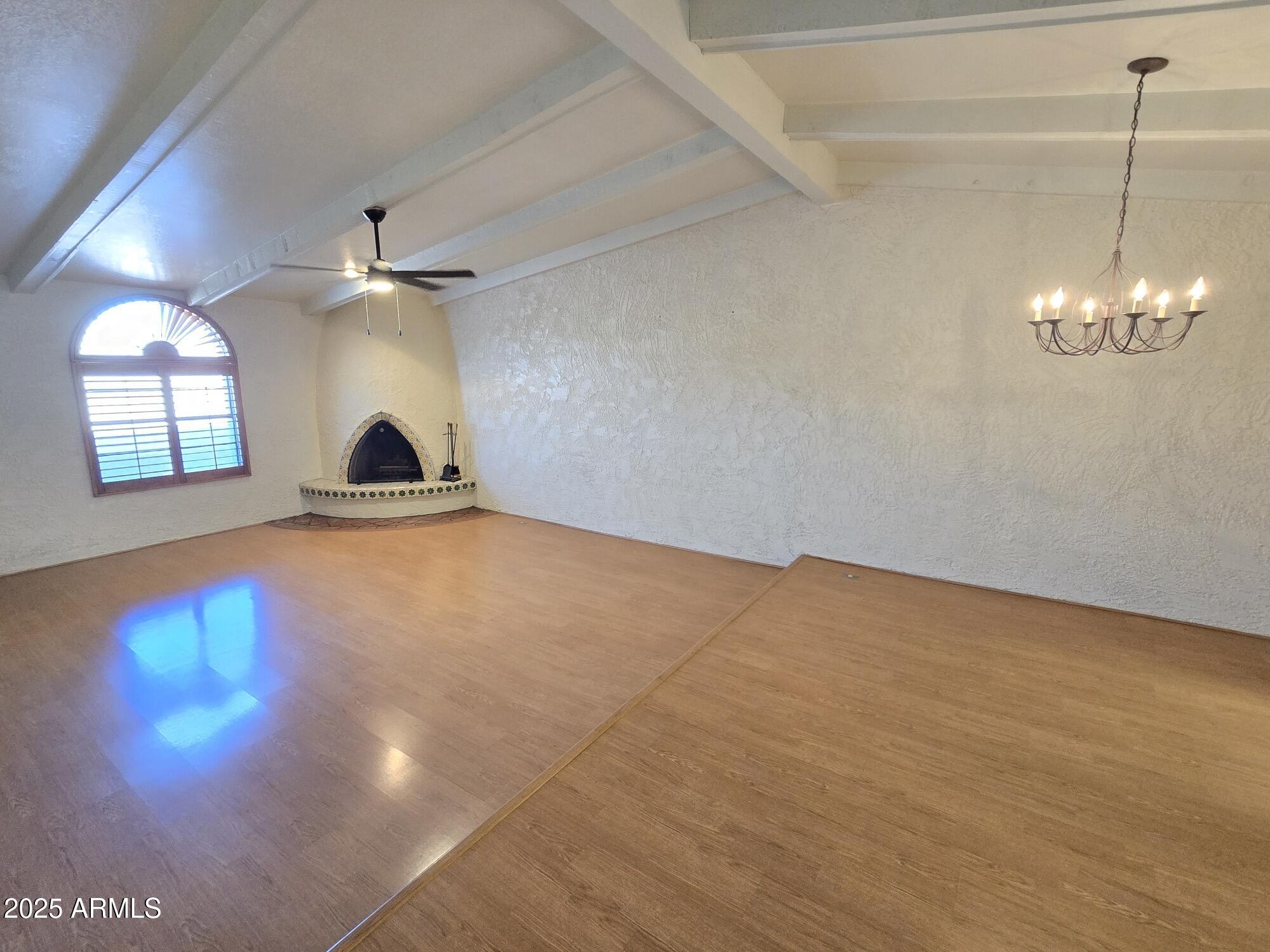 5100 N MILLER Road 20