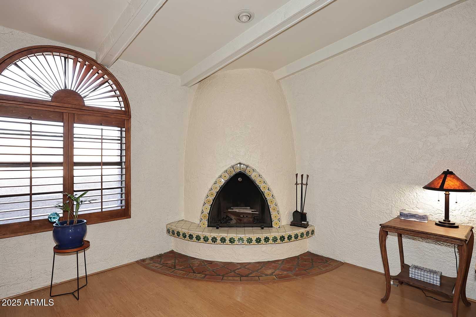 5100 N MILLER Road 20