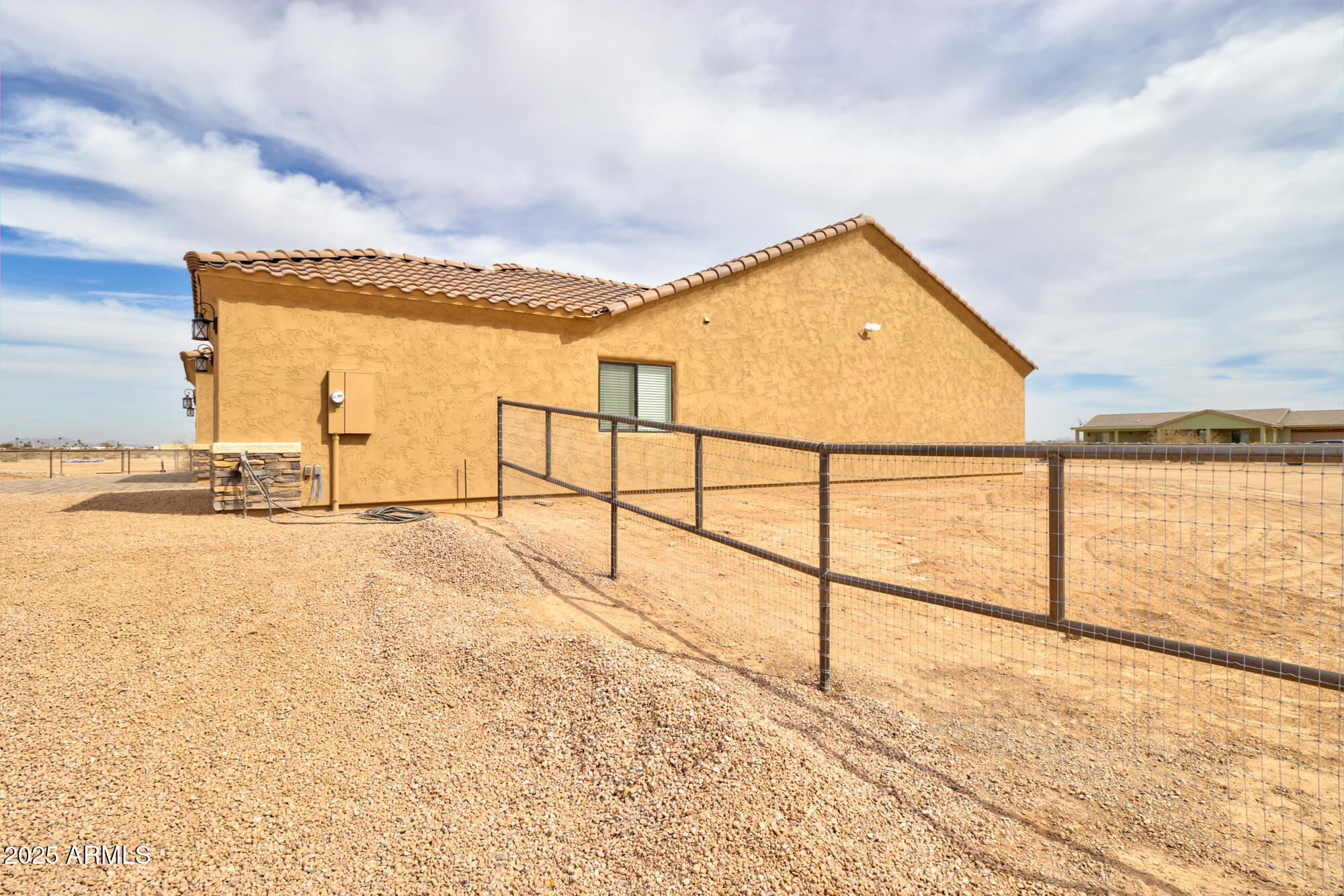 HACIENDA PALO VERDE - Residential