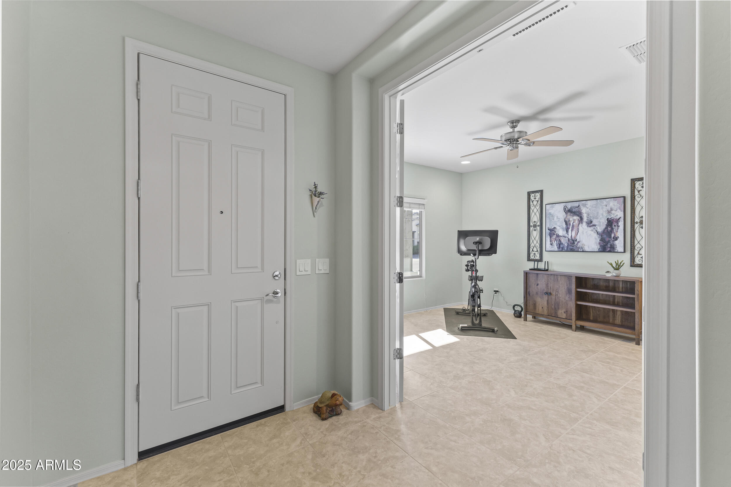 25940 W ORAIBI Drive