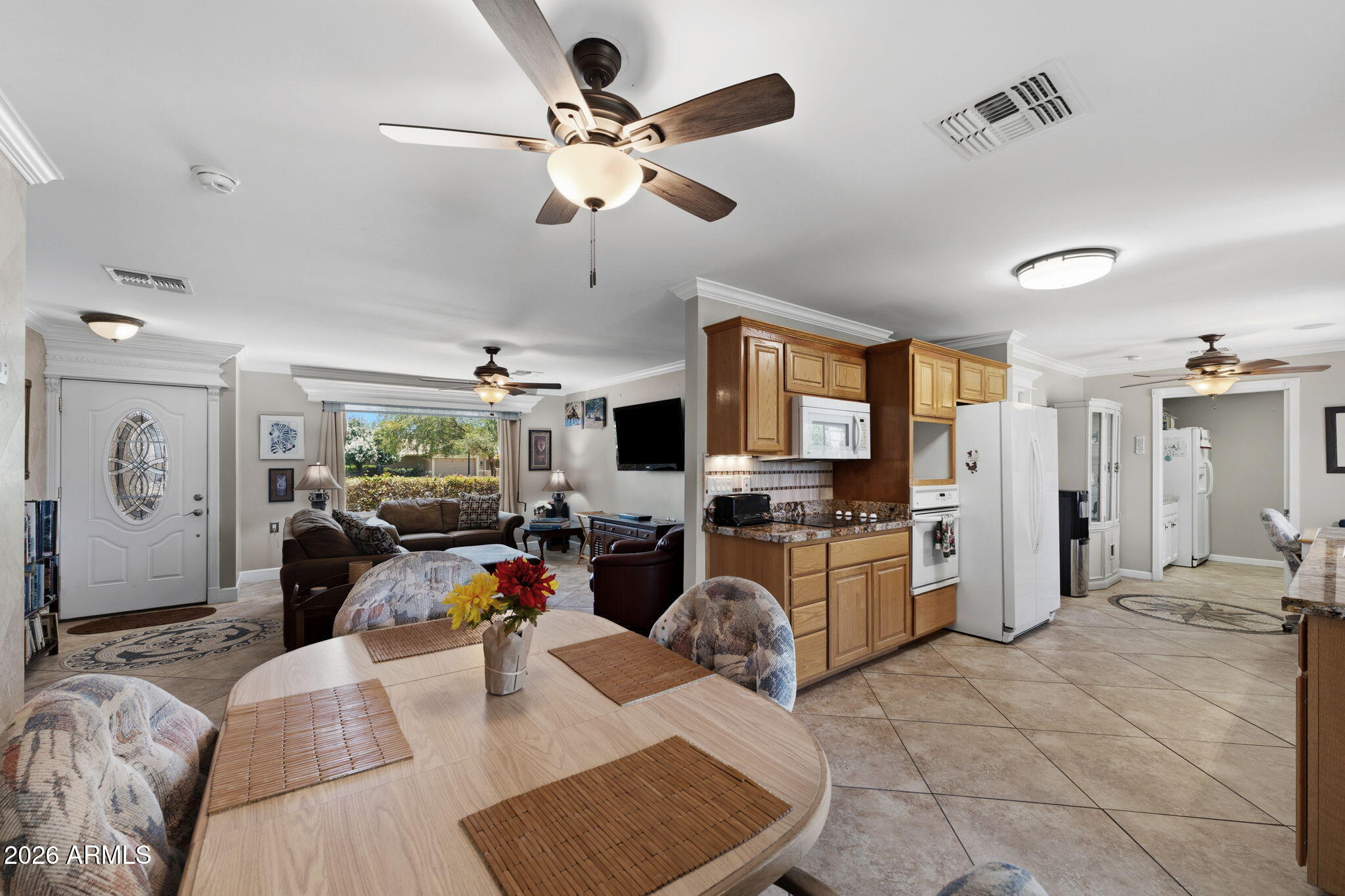 561 LEISURE WORLD --