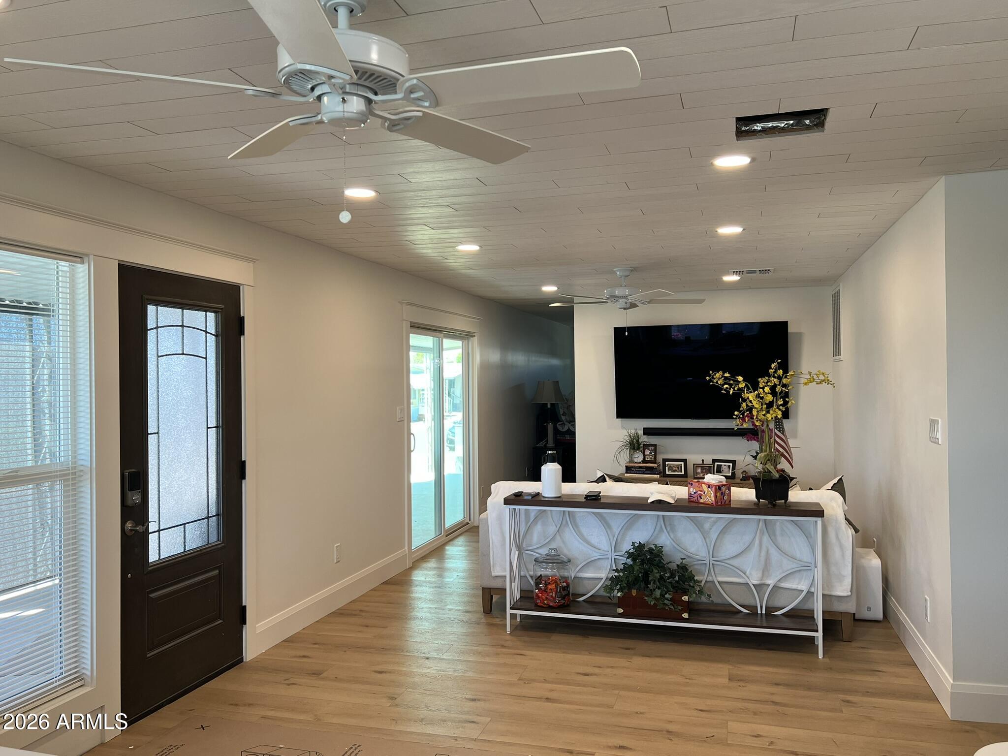 4065 E University Drive 439