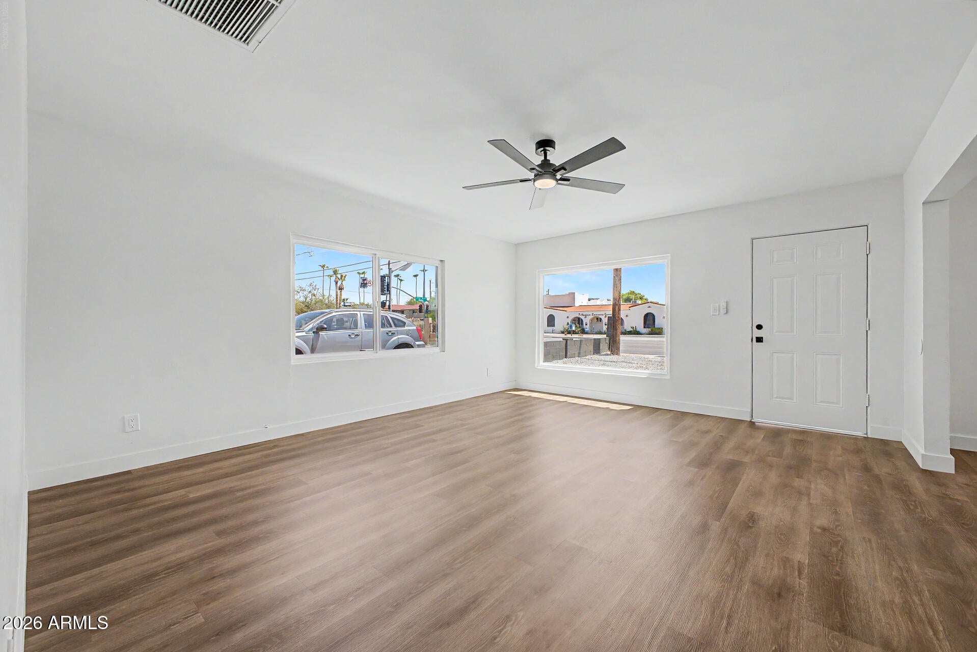 636 W Rio Salado Parkway