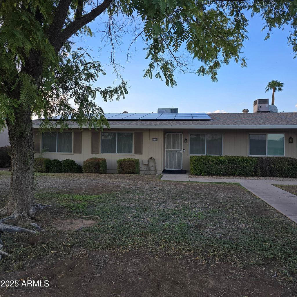 Photo of 11120 W Desert Butte Drive, Sun City, AZ 85351 (MLS # 6911063)