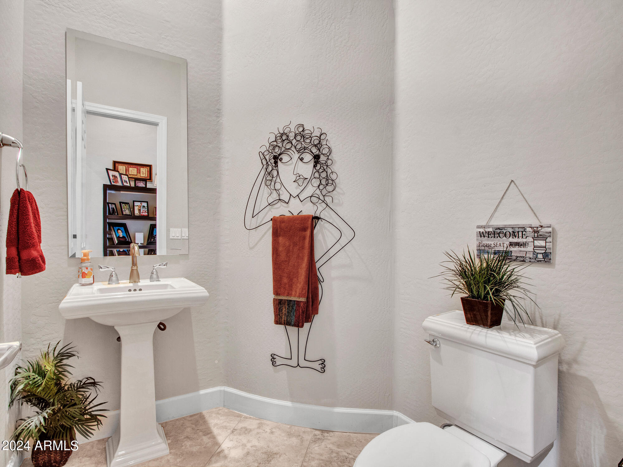 Anthem, Arizona 85086, United States, 3 Bedrooms Bedrooms, ,4 BathroomsBathrooms,Residential,Active,173510