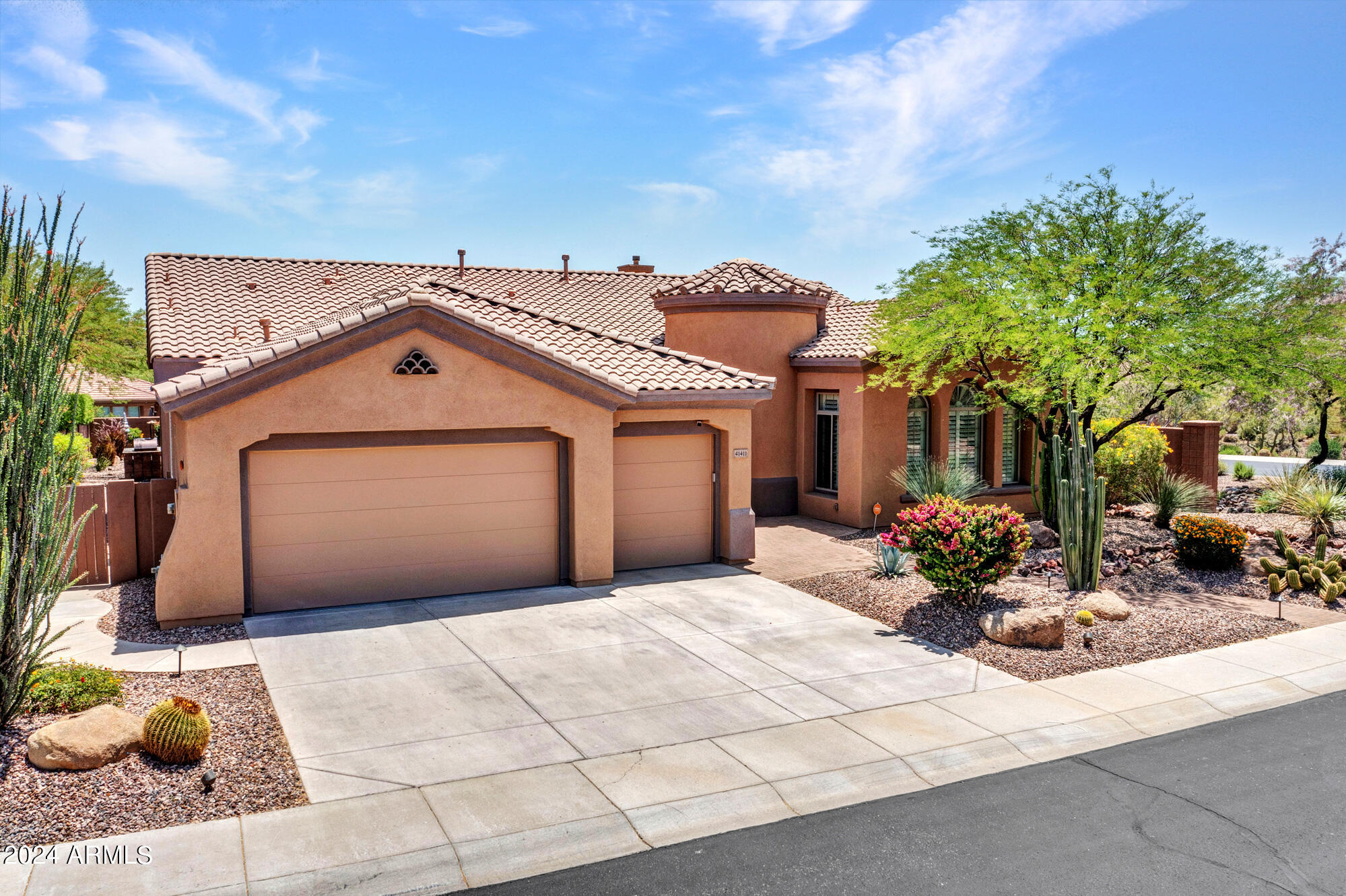 Anthem, Arizona 85086, United States, 3 Bedrooms Bedrooms, ,4 BathroomsBathrooms,Residential,Active,173510