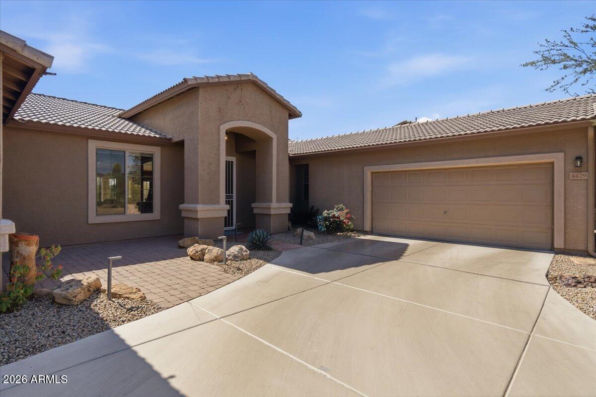 4429 E HAPPY COYOTE Trail