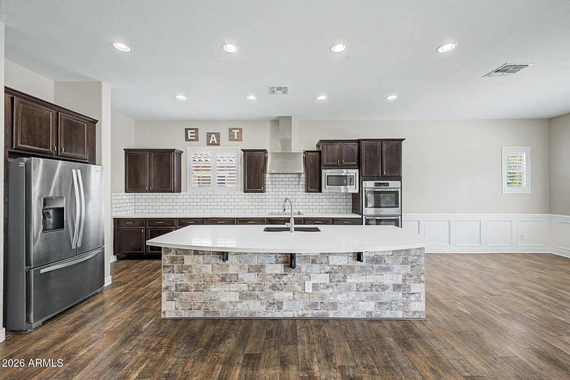 3133 N ALBA --