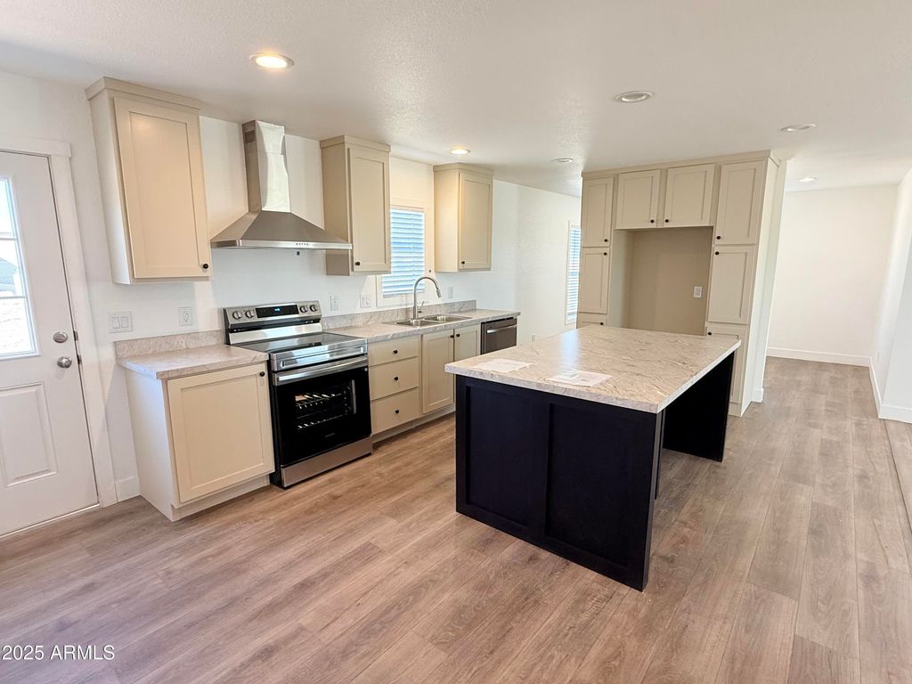 Photo of 3165 W Colusa Drive, Eloy, AZ 85131 (MLS # 6900399)