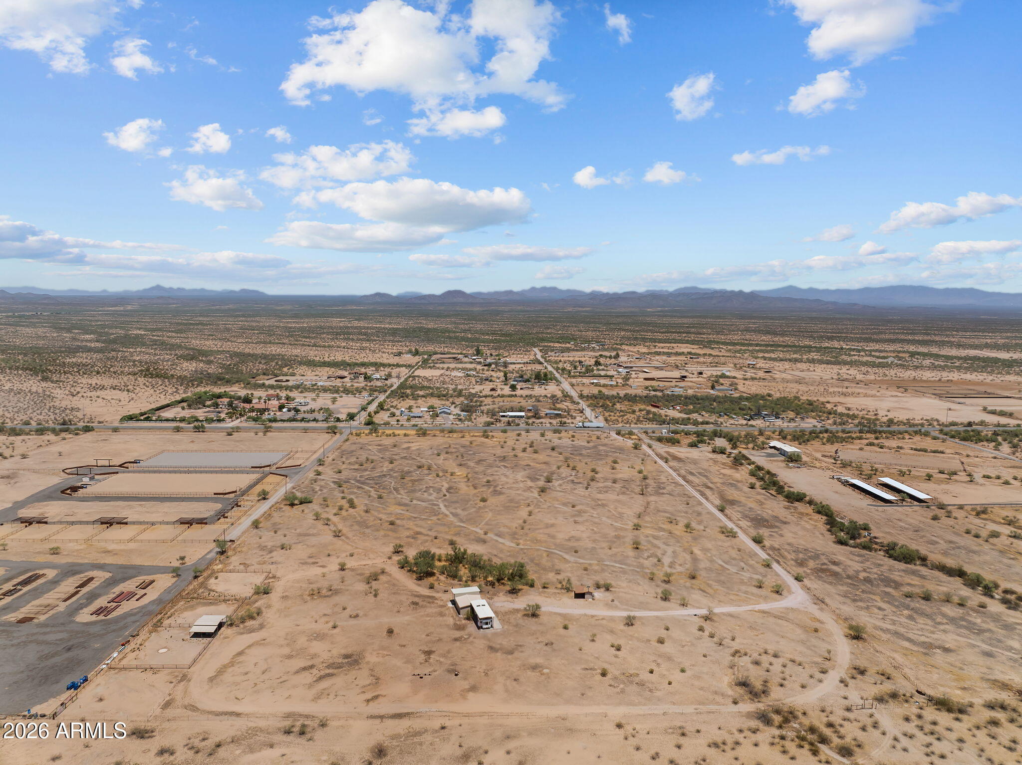 000 20 acres off HWY 60 -- -