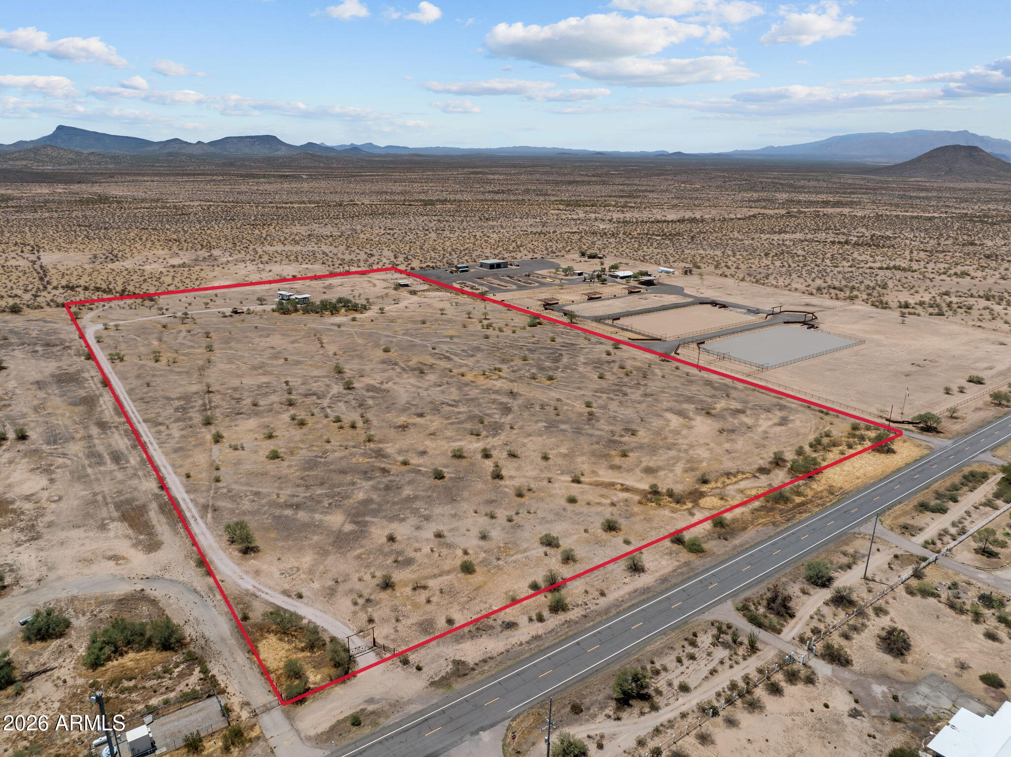 000 20 acres off HWY 60 -- -
