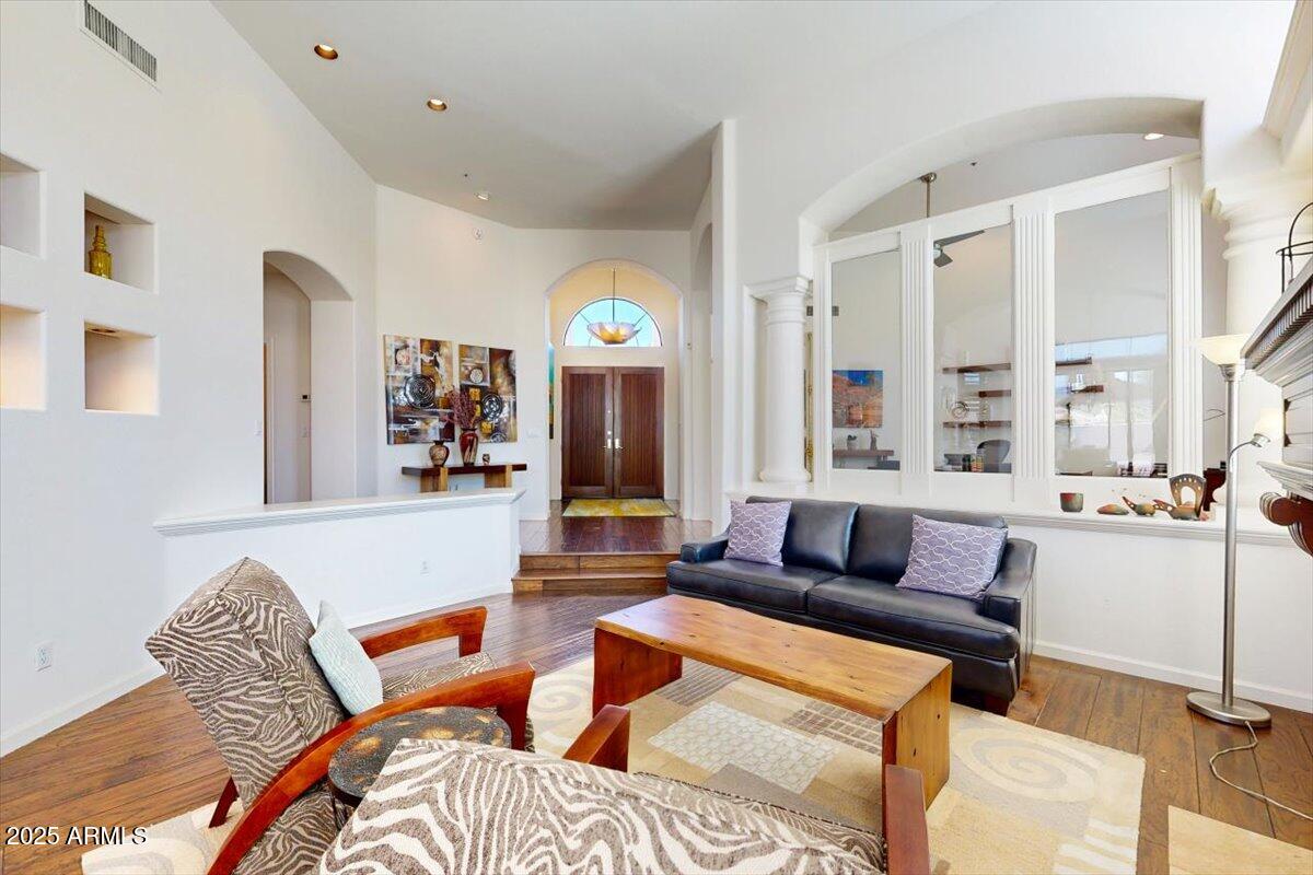 7705 E DOUBLETREE RANCH Road 36