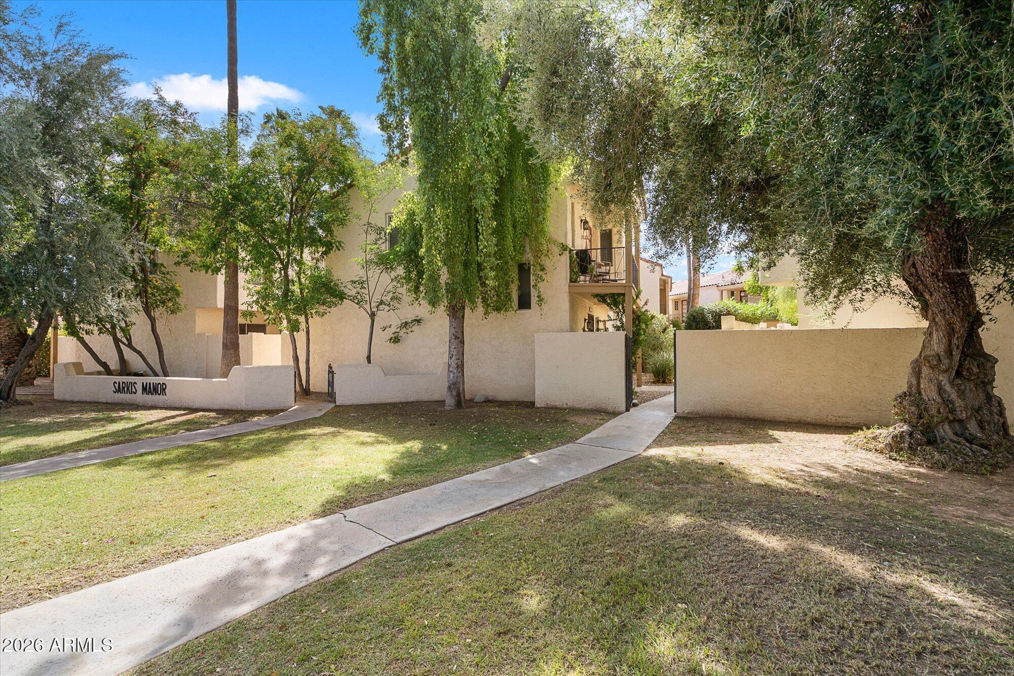 4804 N 73RD Street