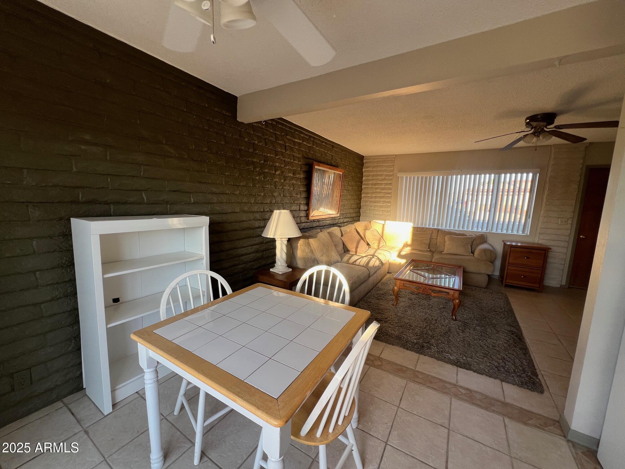 5518 E Lindstrom Lane B6