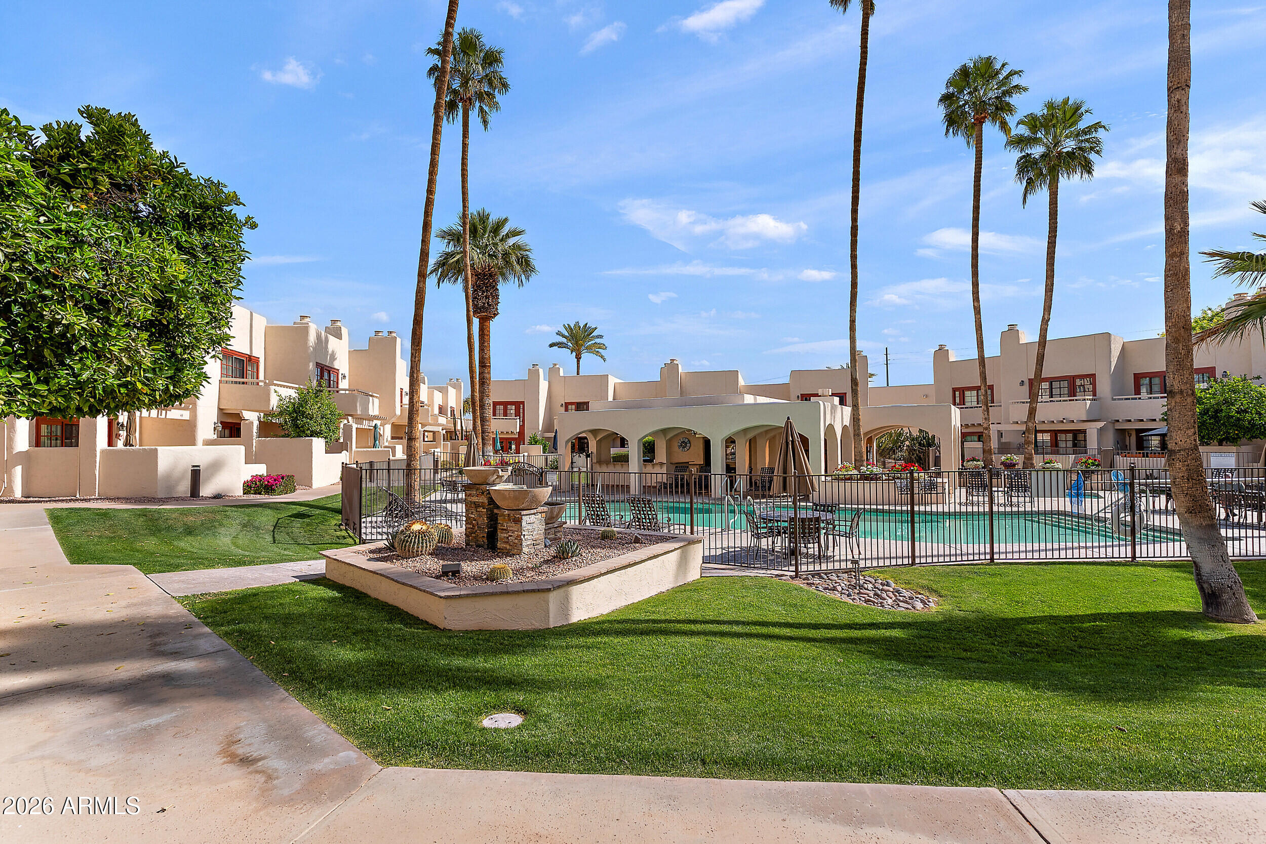 6150 N SCOTTSDALE Road 52