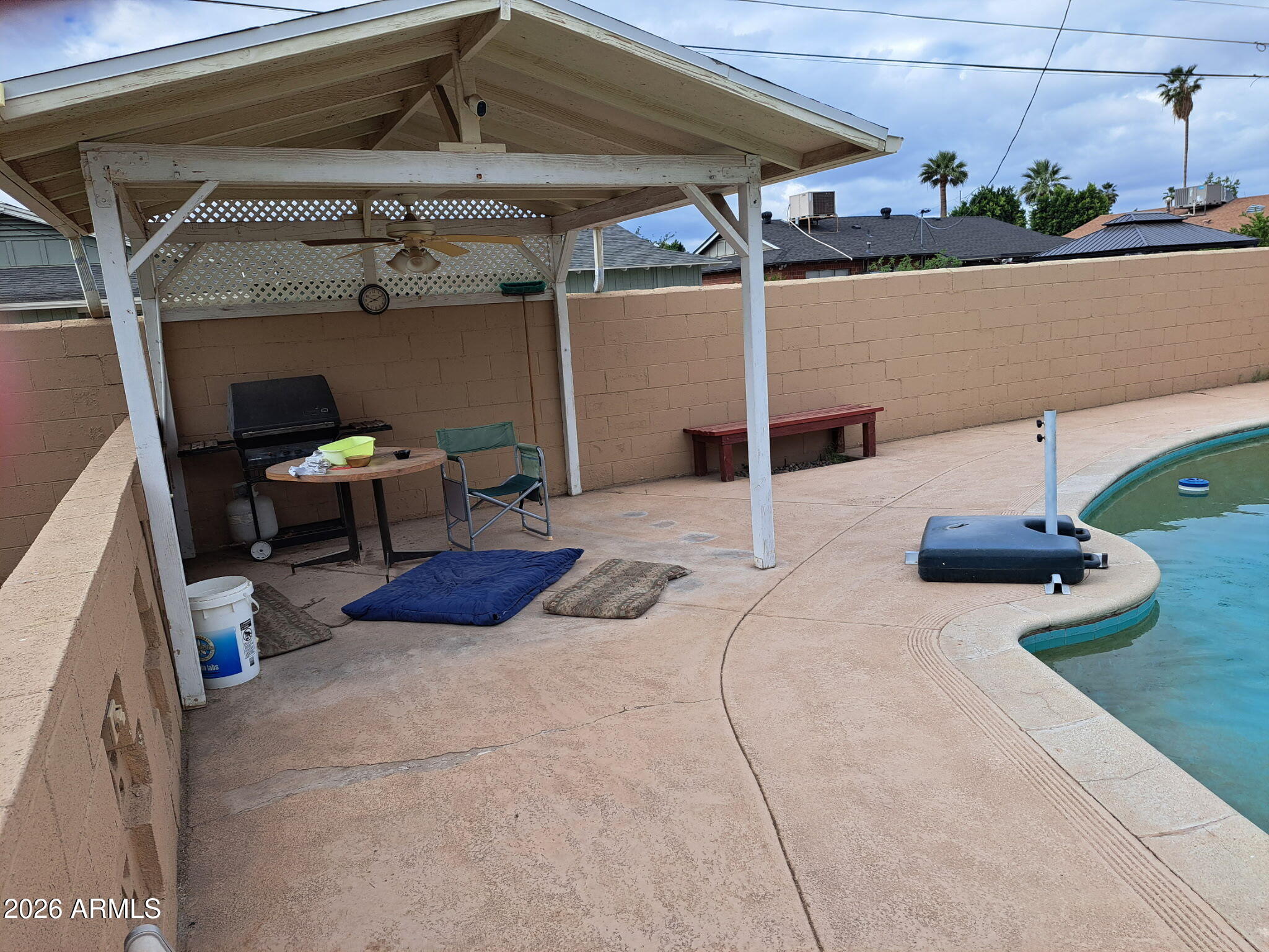 3919 W SIERRA VISTA Drive