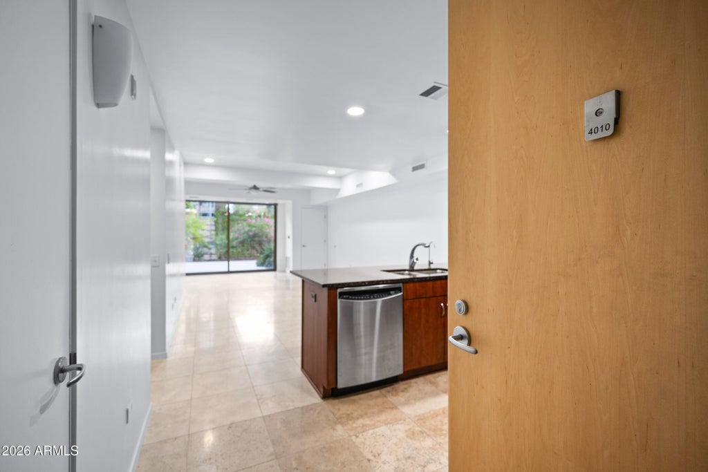 Photo of 7157 E Rancho Vista Drive #4010, Scottsdale, AZ 85251 (MLS # 7073858)