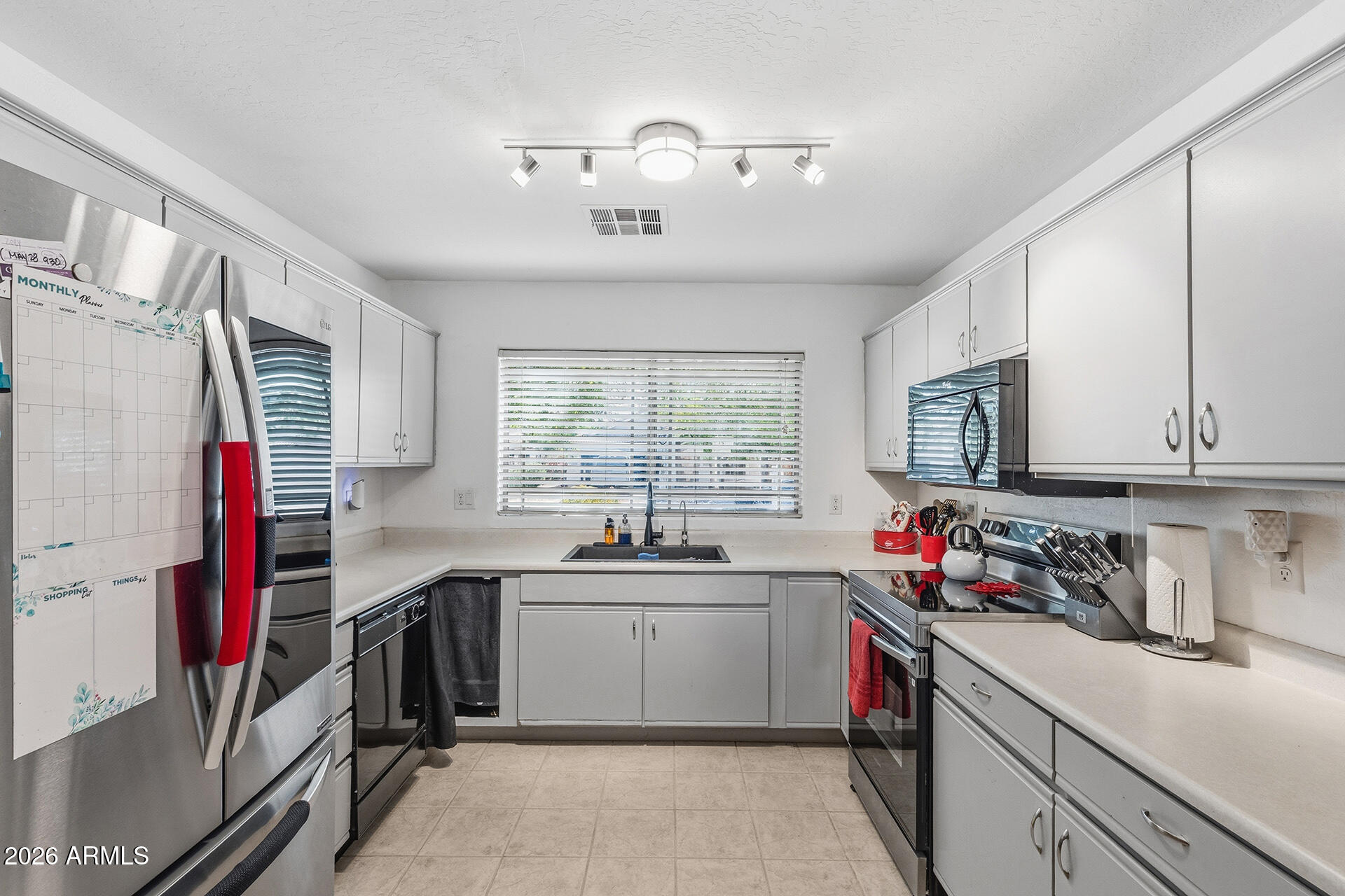 ROSEVIEW UNIT 5 - Residential