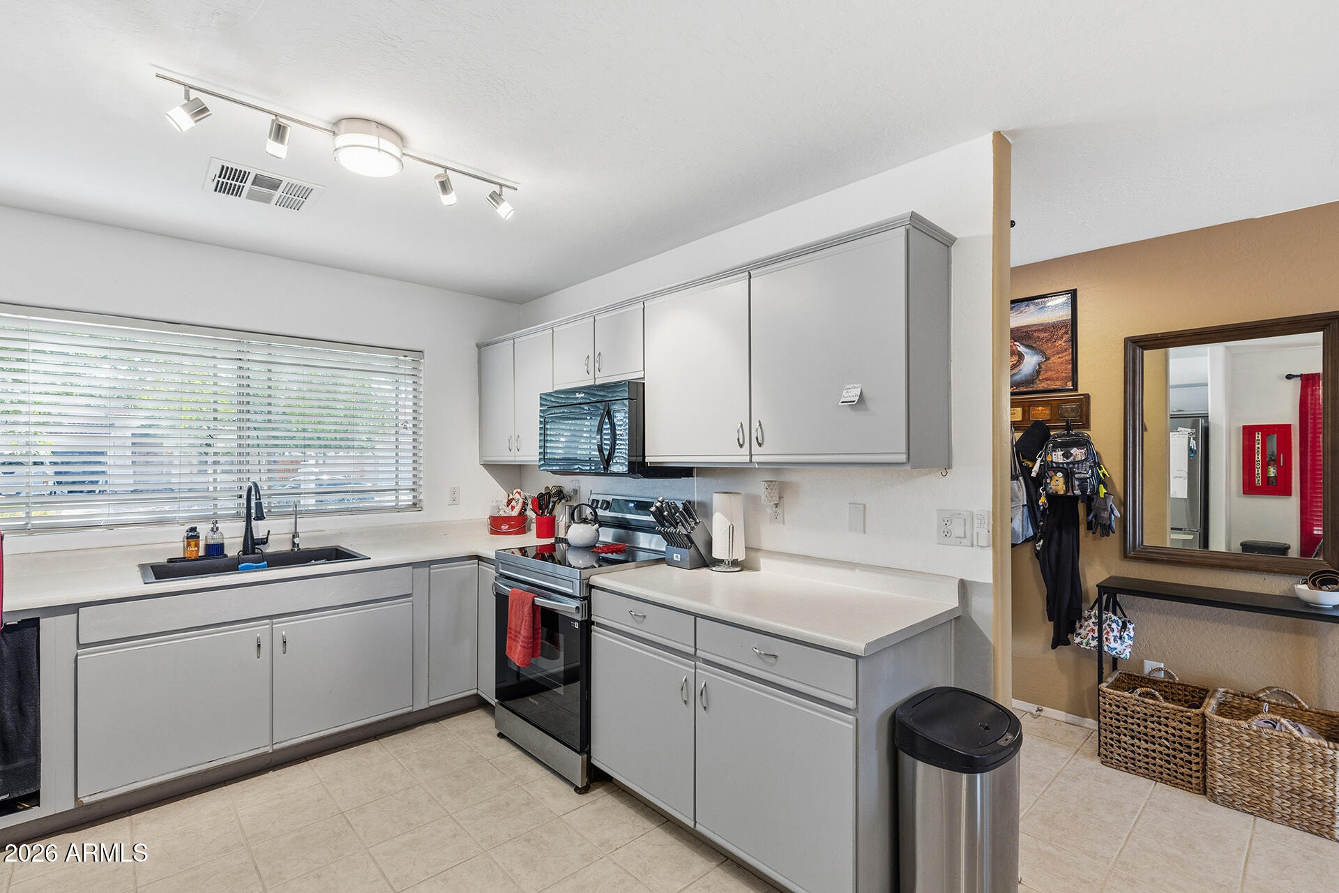 ROSEVIEW UNIT 5 - Residential