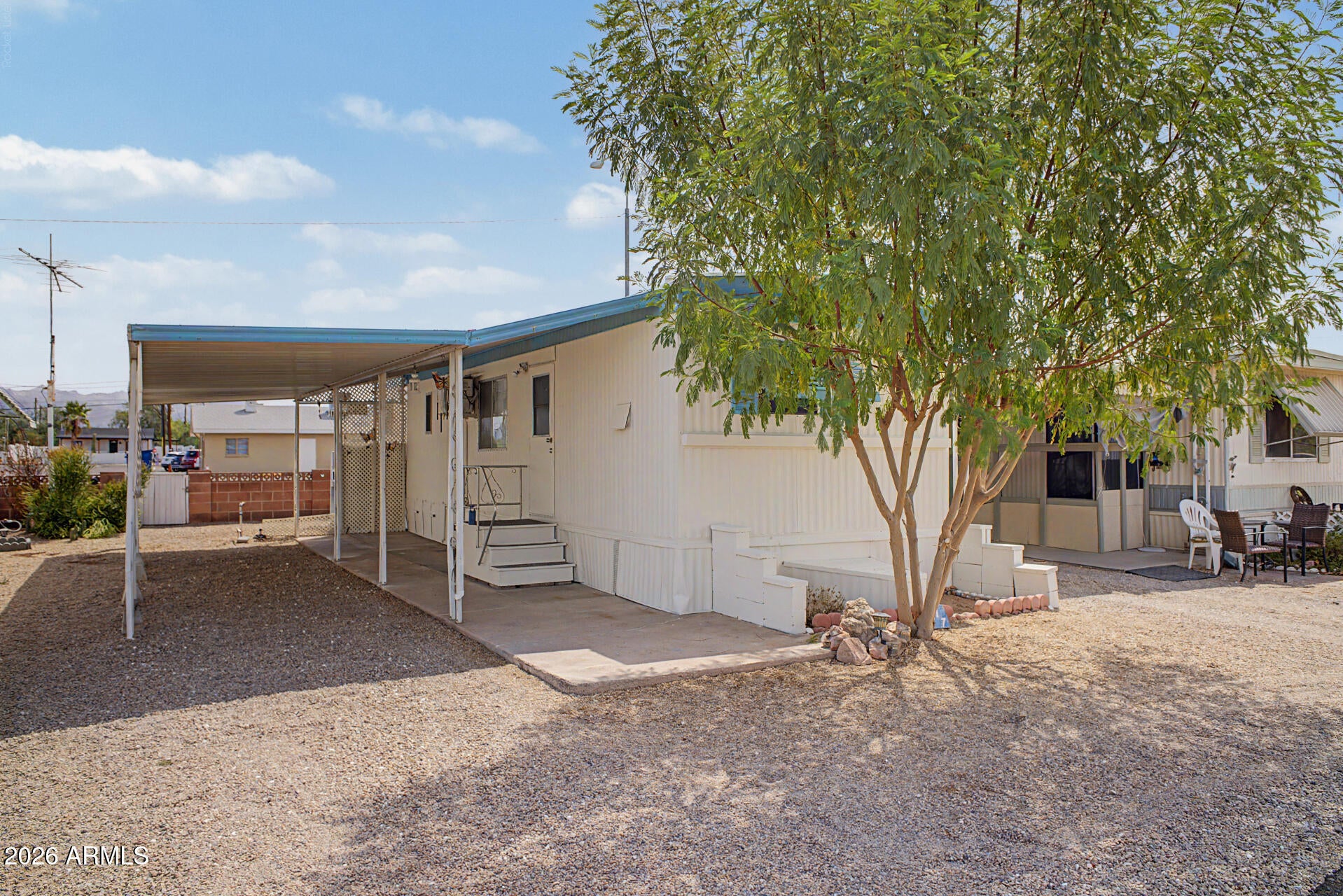 475 N Ocotillo Drive 17