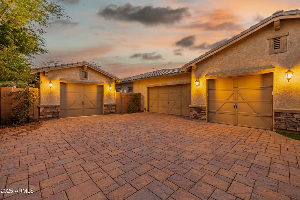 Photo of 8721 W Villa Lindo Drive, Peoria, AZ 85383 (MLS # 6962403)