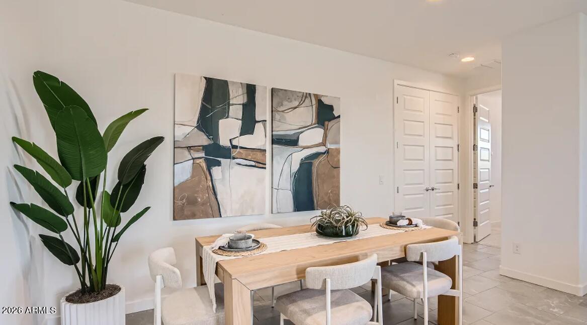 9844 W SUNDERLAND Avenue