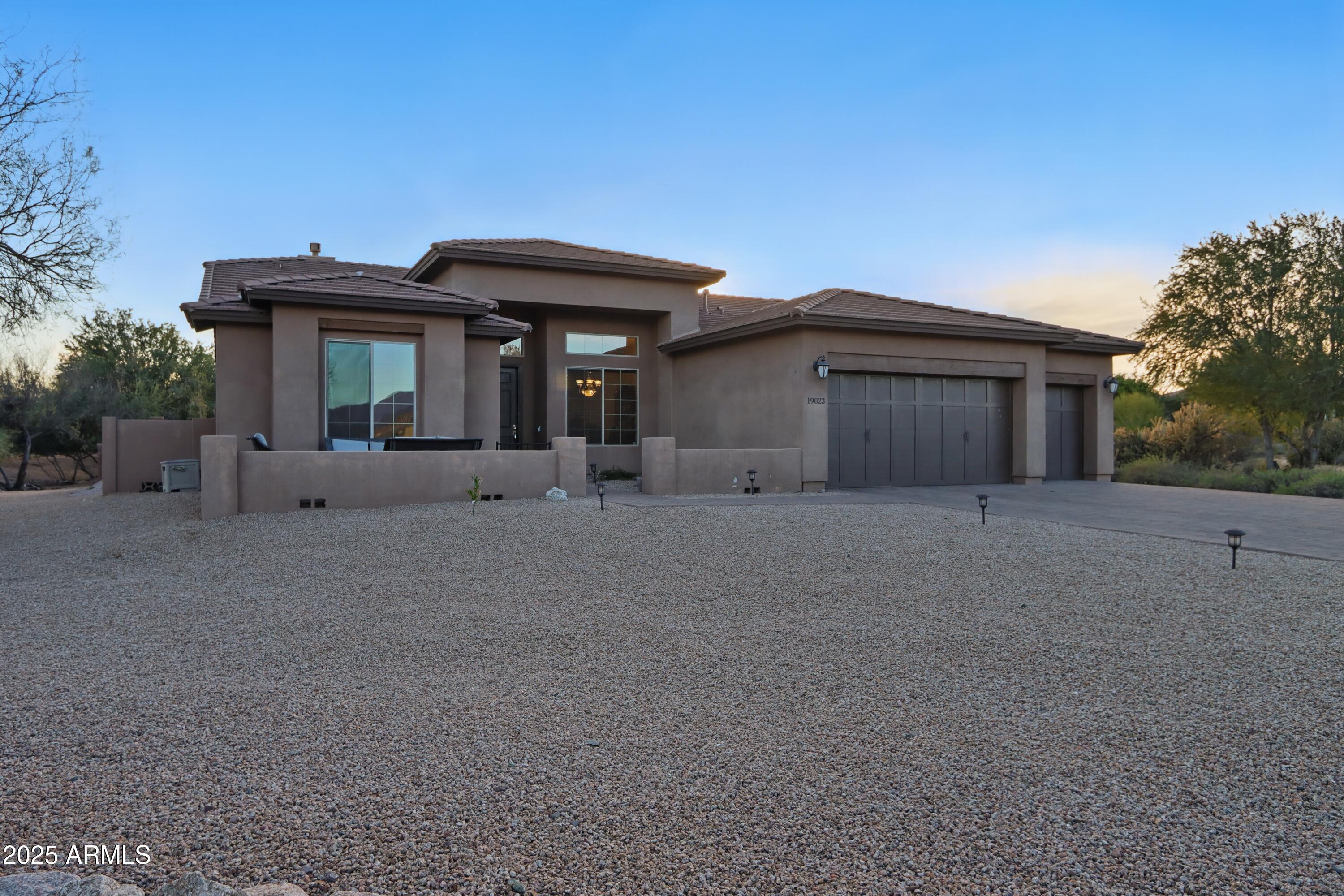19023 E BUCKSKIN Court