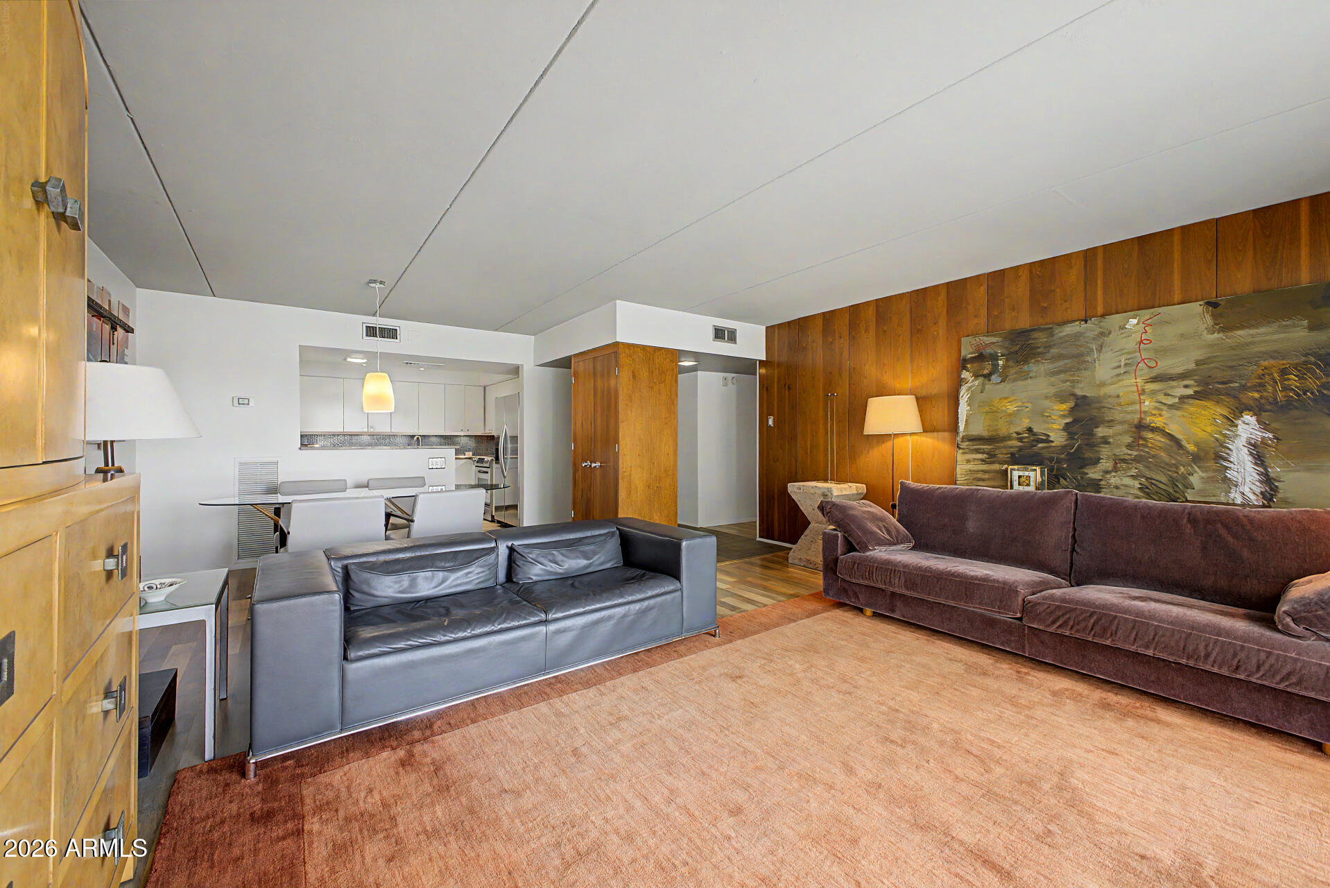 6502 N CENTRAL Avenue C203