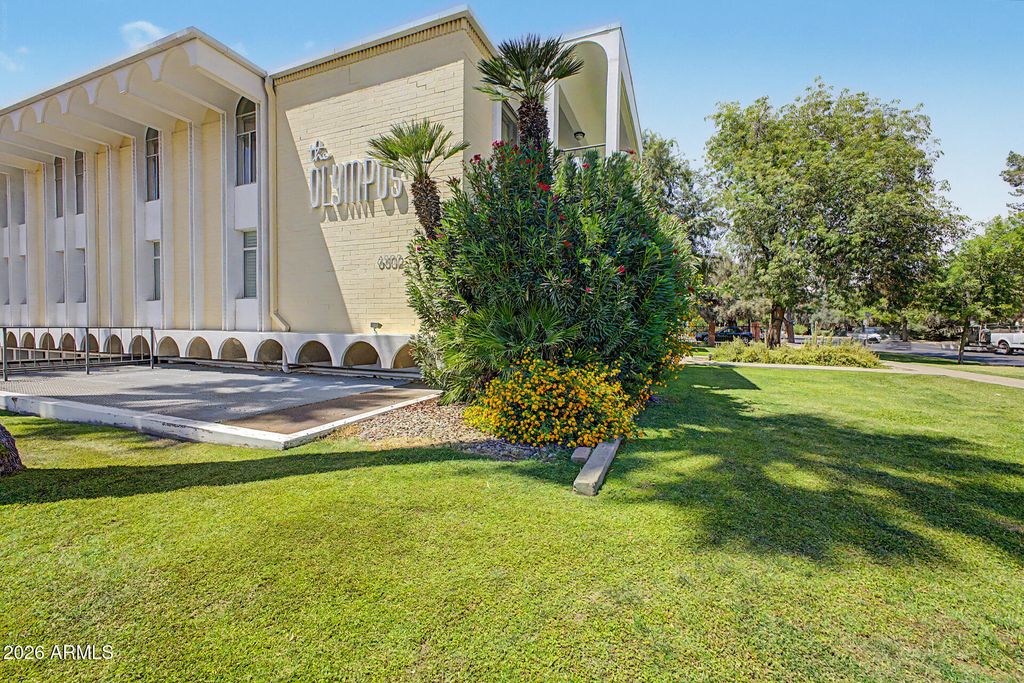 Photo of 6502 N Central Avenue #C203, Phoenix, AZ 85012 (MLS # 7028436)