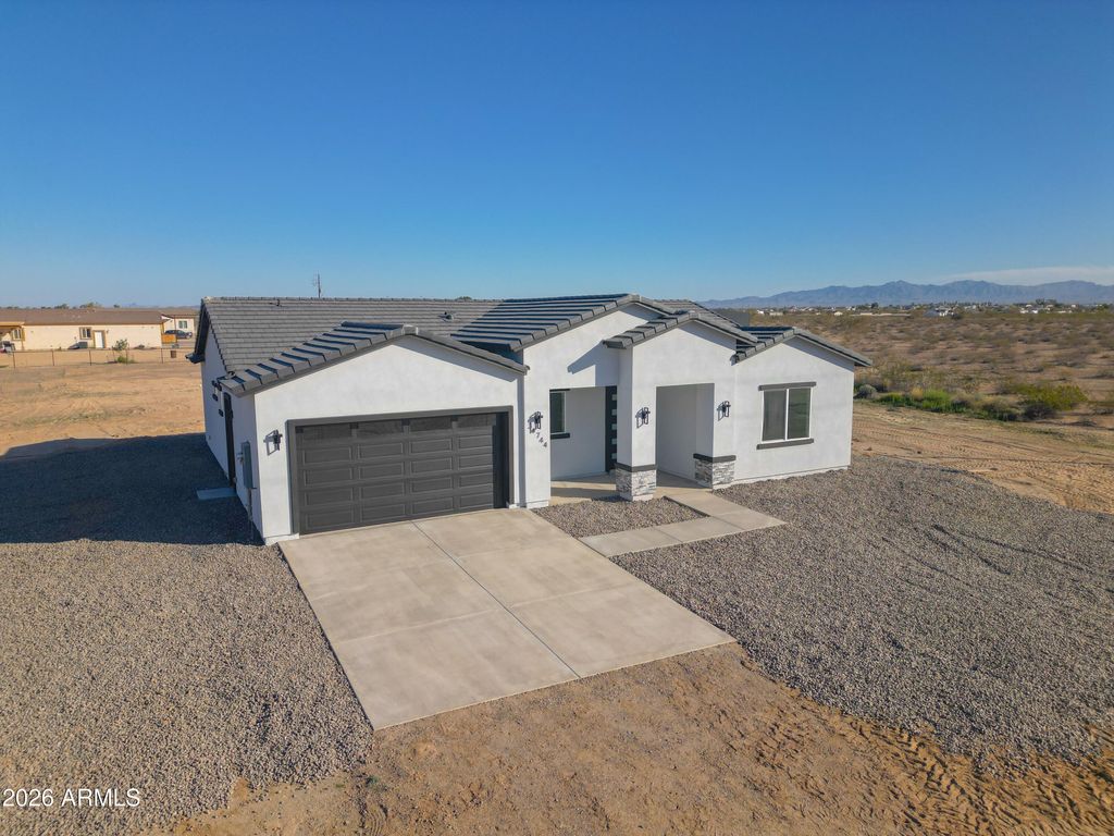 Photo of 34744 W Mohave Street, Tonopah, AZ 85354 (MLS # 6981718)