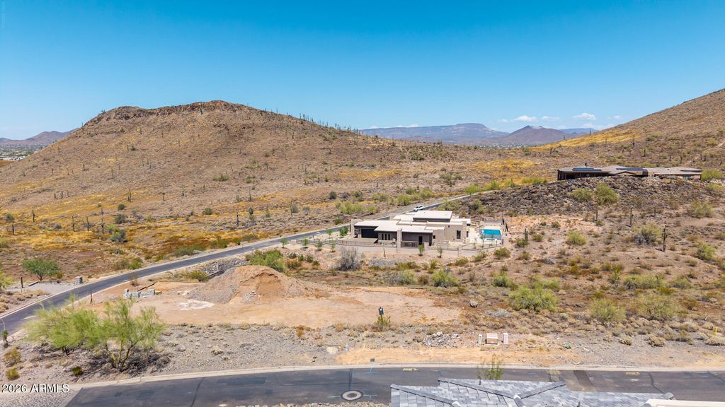 Photo of 2516 W Praiano Way #-, Phoenix, AZ 85086 (MLS # 7020514)
