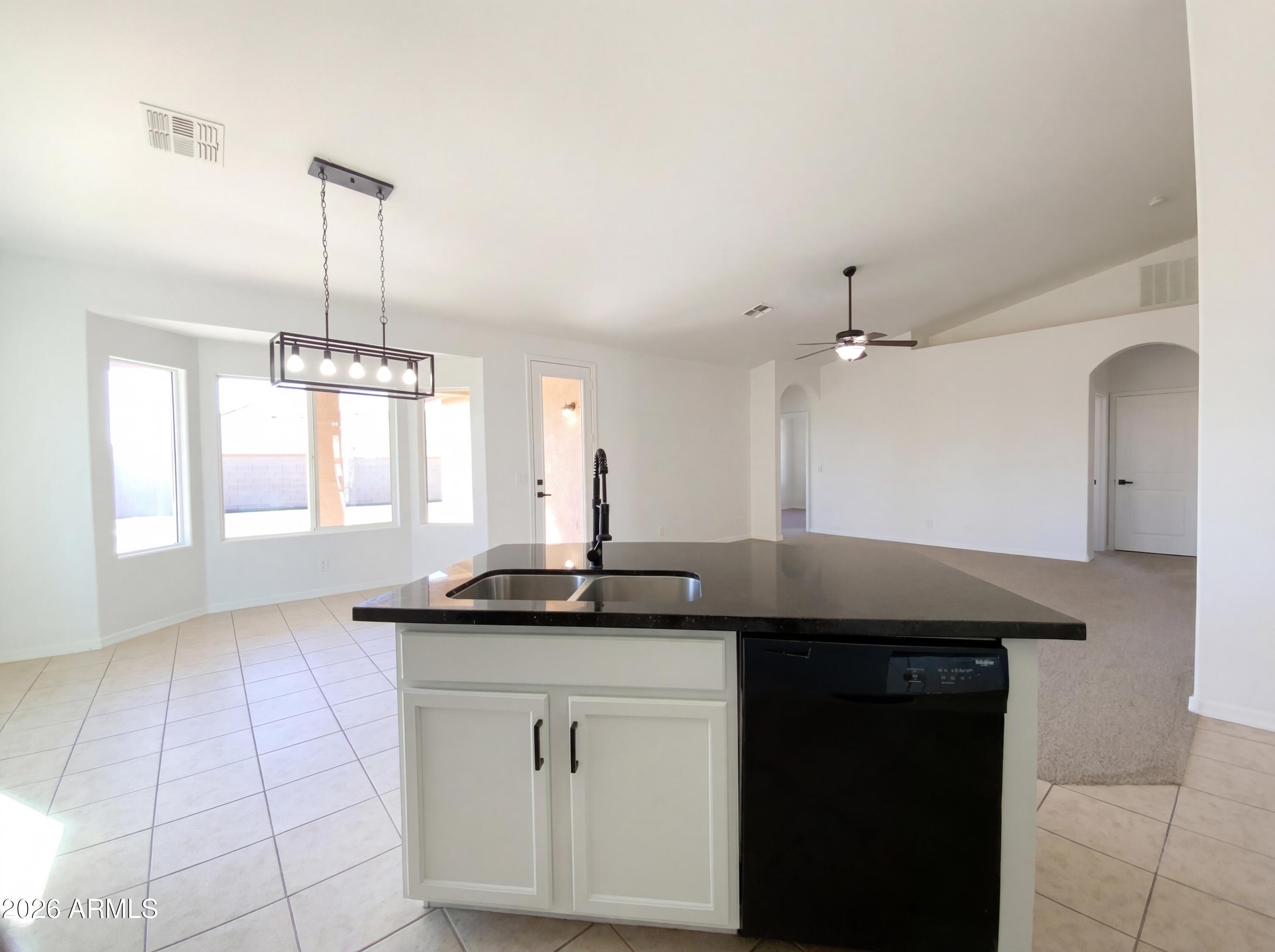 3643 E MEADOW LARK Way