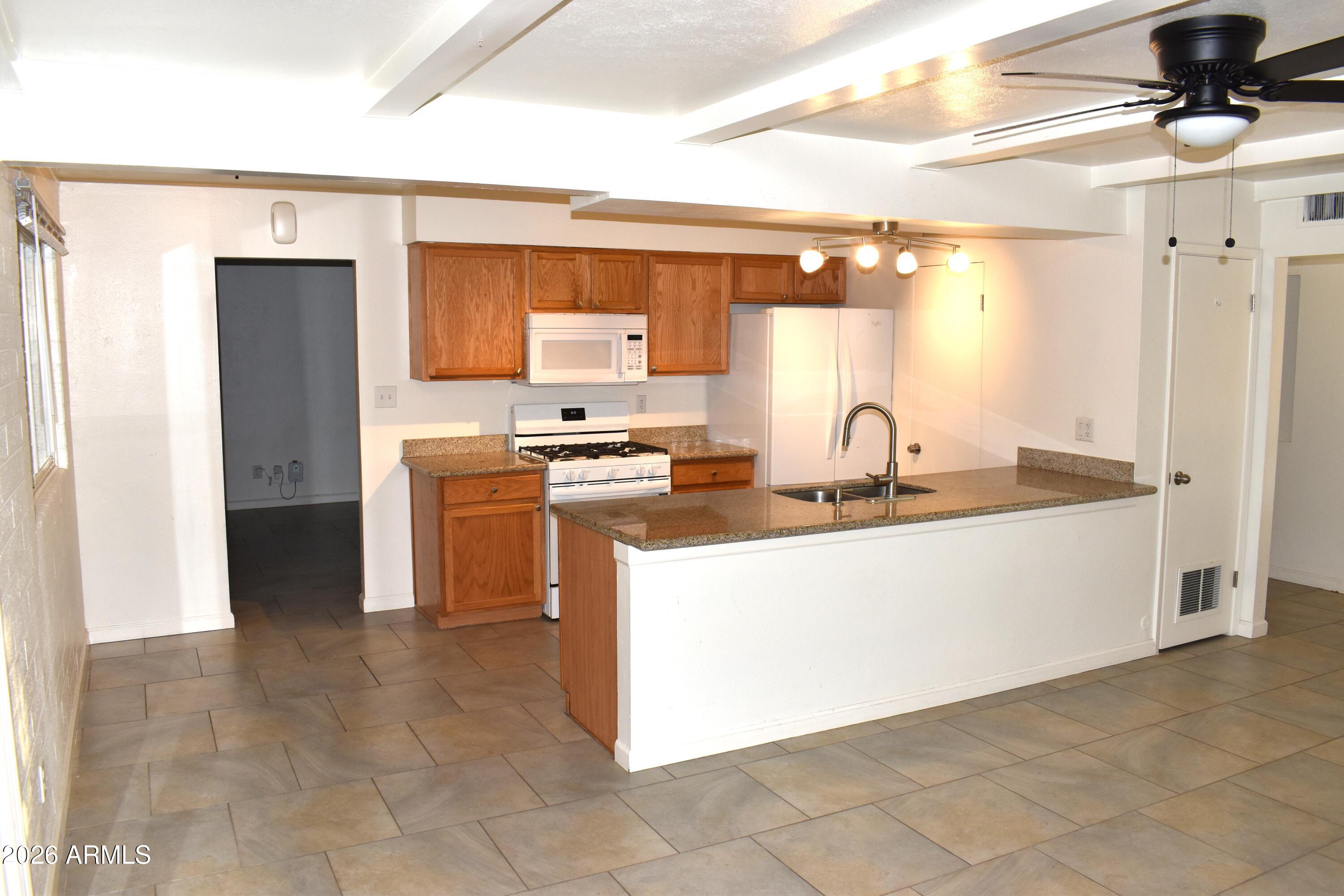 2613 N 74TH Place