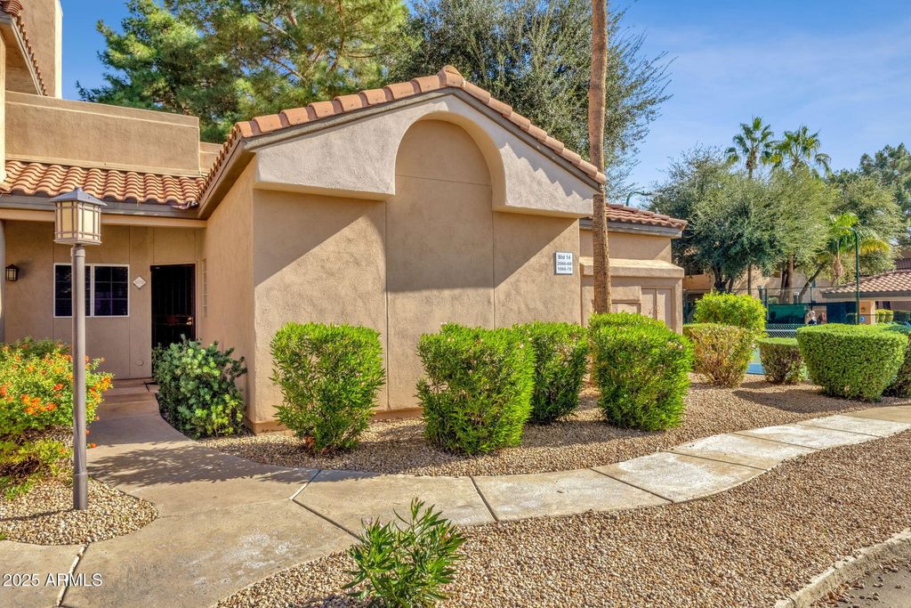 Photo of 10101 N Arabian Trail #1070, Scottsdale, AZ 85258 (MLS # 6950853)