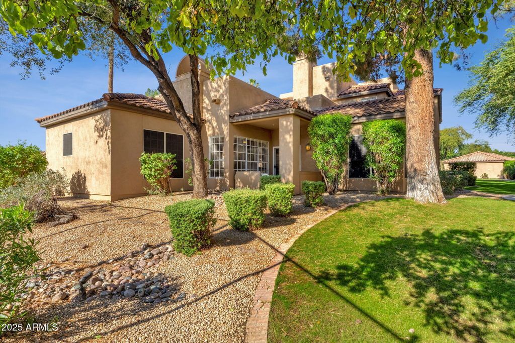 Photo of 10101 N Arabian Trail #1070, Scottsdale, AZ 85258 (MLS # 6950853)