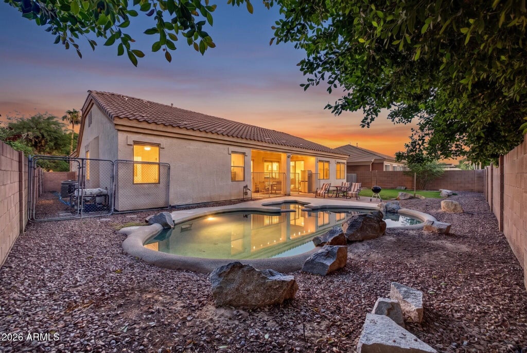 Photo of 1813 E Winchester Place, Chandler, AZ 85286 (MLS # 7089628)