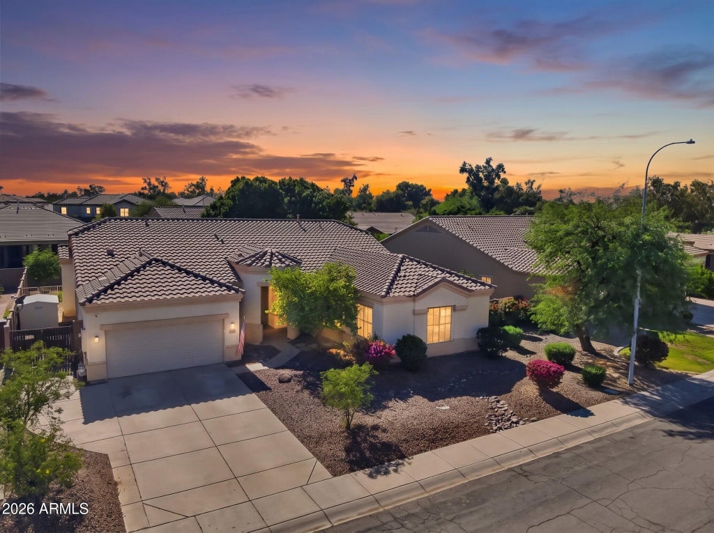 Photo of 1813 E Winchester Place, Chandler, AZ 85286 (MLS # 7089628)