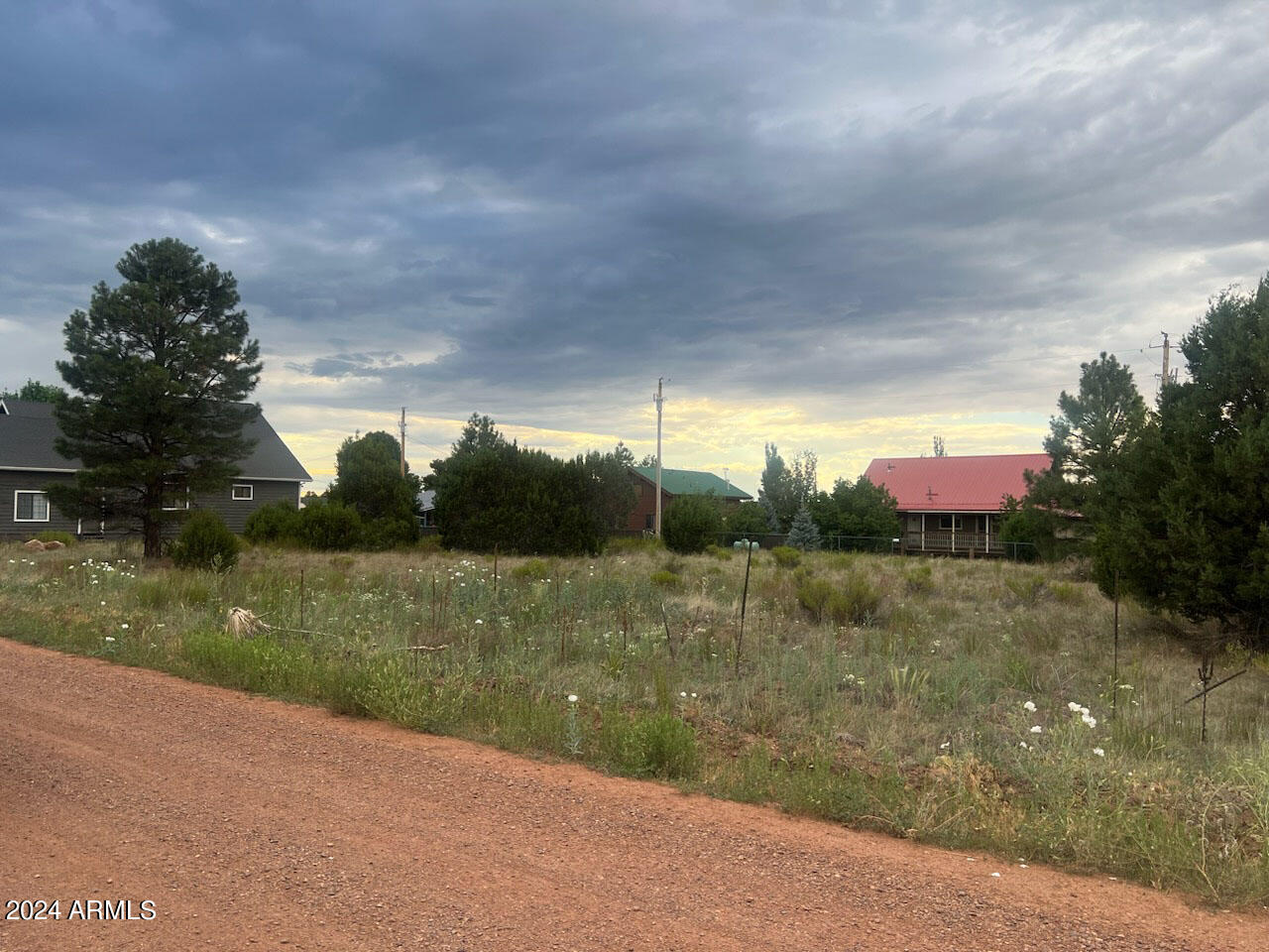 2222 SITGREAVES Drive 270