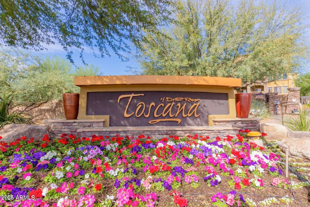 Photo of 5350 E Deer Valley Drive #3267, Phoenix, AZ 85054 (MLS # 6934603)