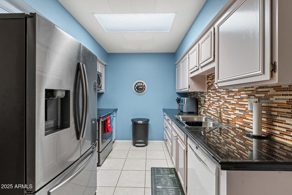 Photo of 13054 N 100th Avenue, Sun City, AZ 85351 (MLS # 6923915)