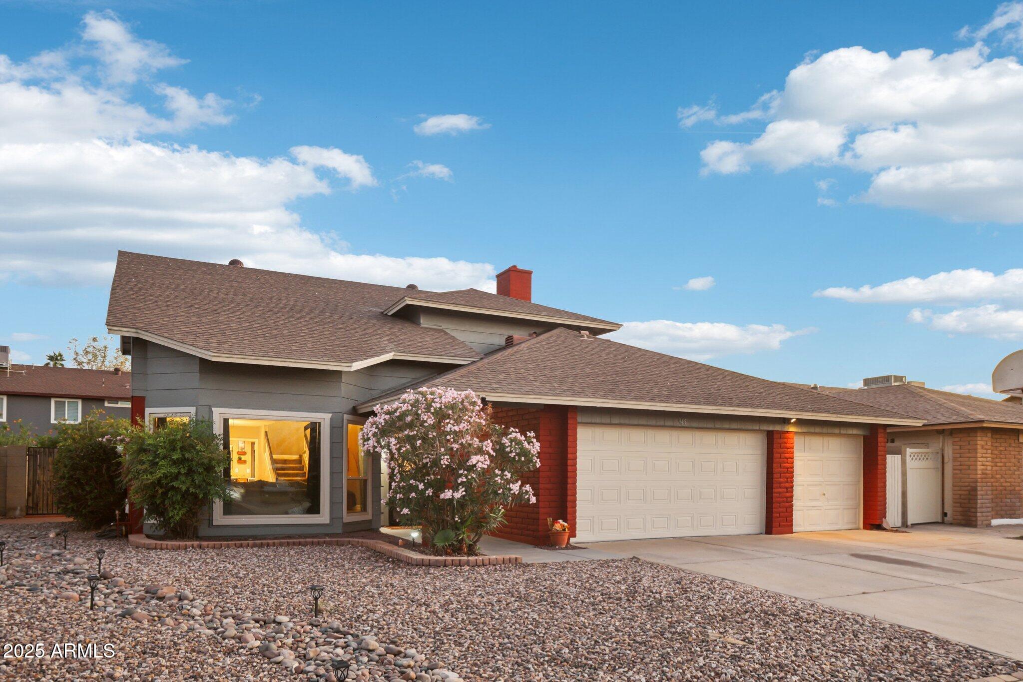 Homes for Sale in Queen Creek Arizona 3 945 W PORTOBELLO Avenue