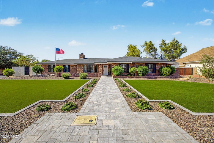 Photo 1 of 42 — 4130 E GROVE Circle, Mesa, AZ 85206