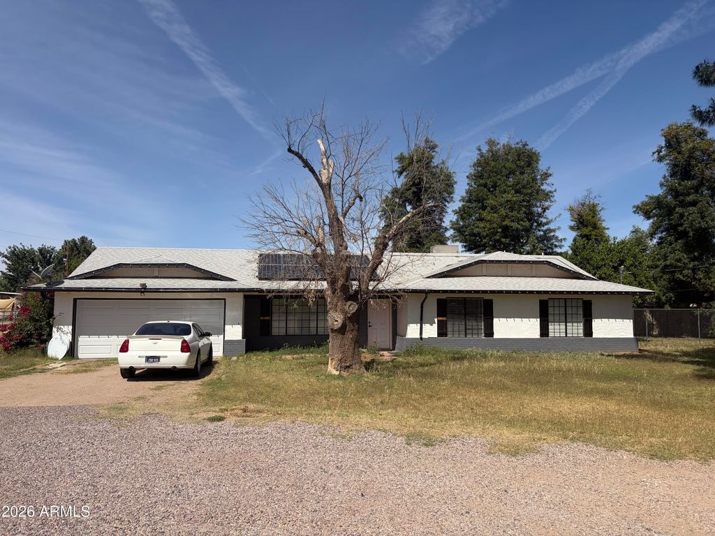 Photo of 21406 S Greenfield Road, Gilbert, AZ 85298 (MLS # 7017307)