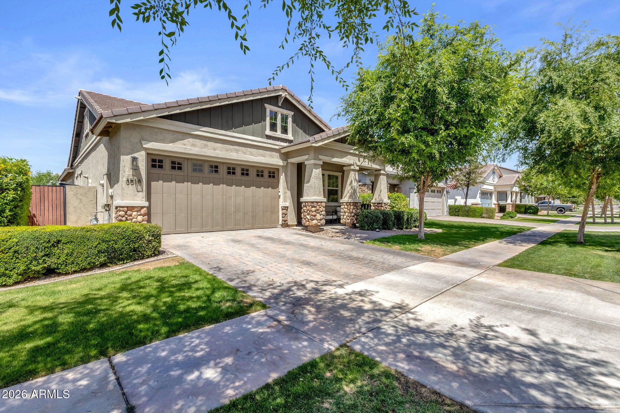 3516 E Pinto Drive