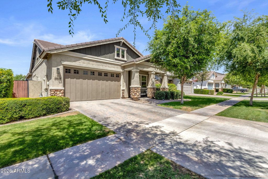 Photo of 3516 E Pinto Drive, Gilbert, AZ 85296 (MLS # 7019710)