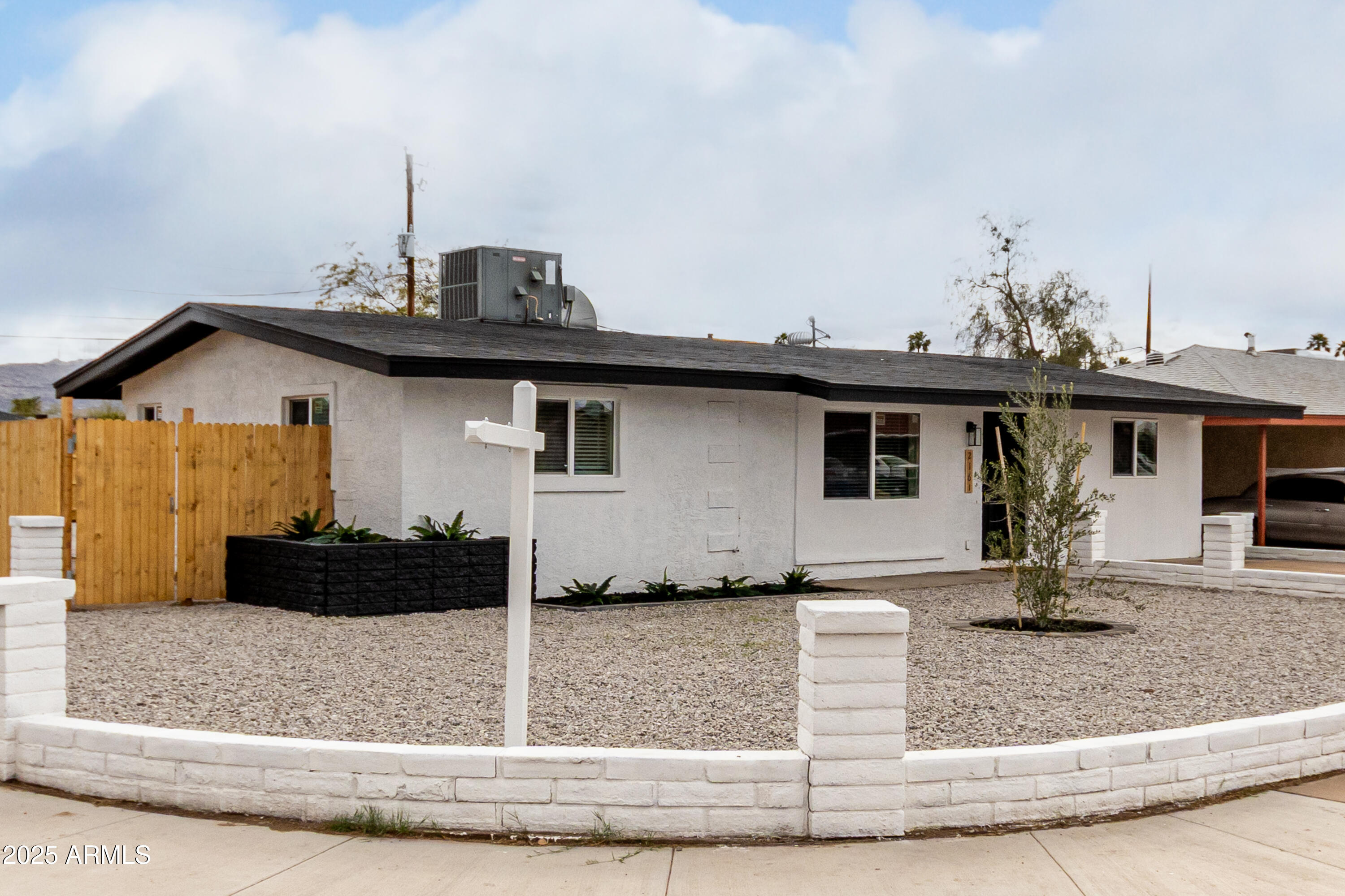 2161 E Corona Avenue